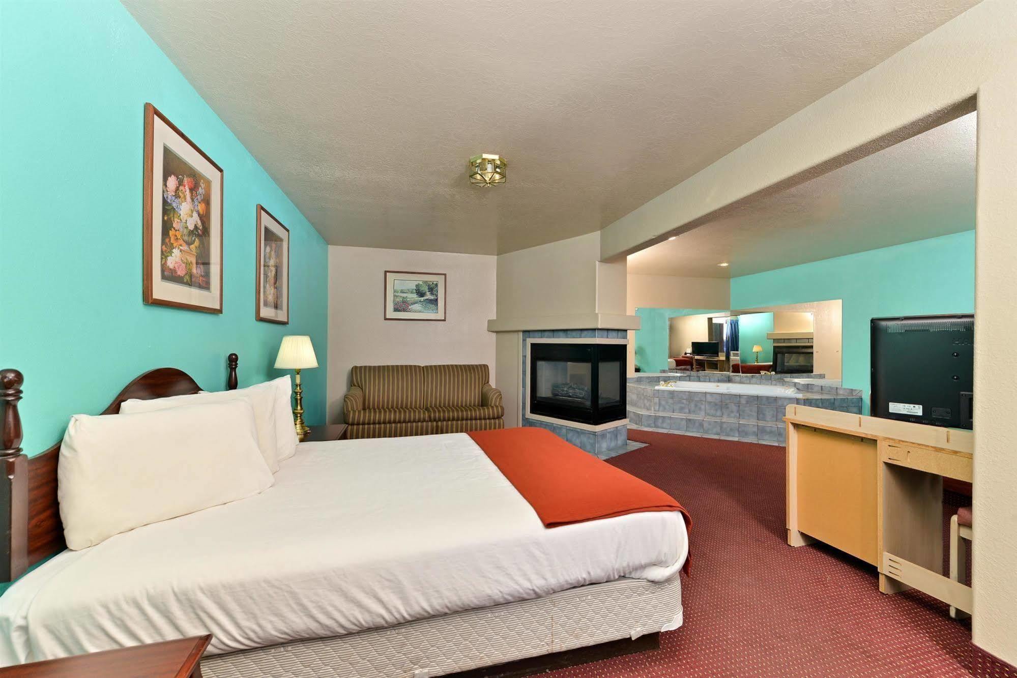 Quality Inn Show Low Exterior photo